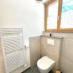 Home Apartment *