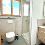 Home Apartment *
