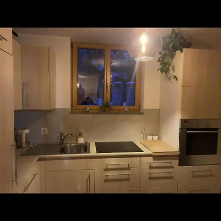 Home Apartment *